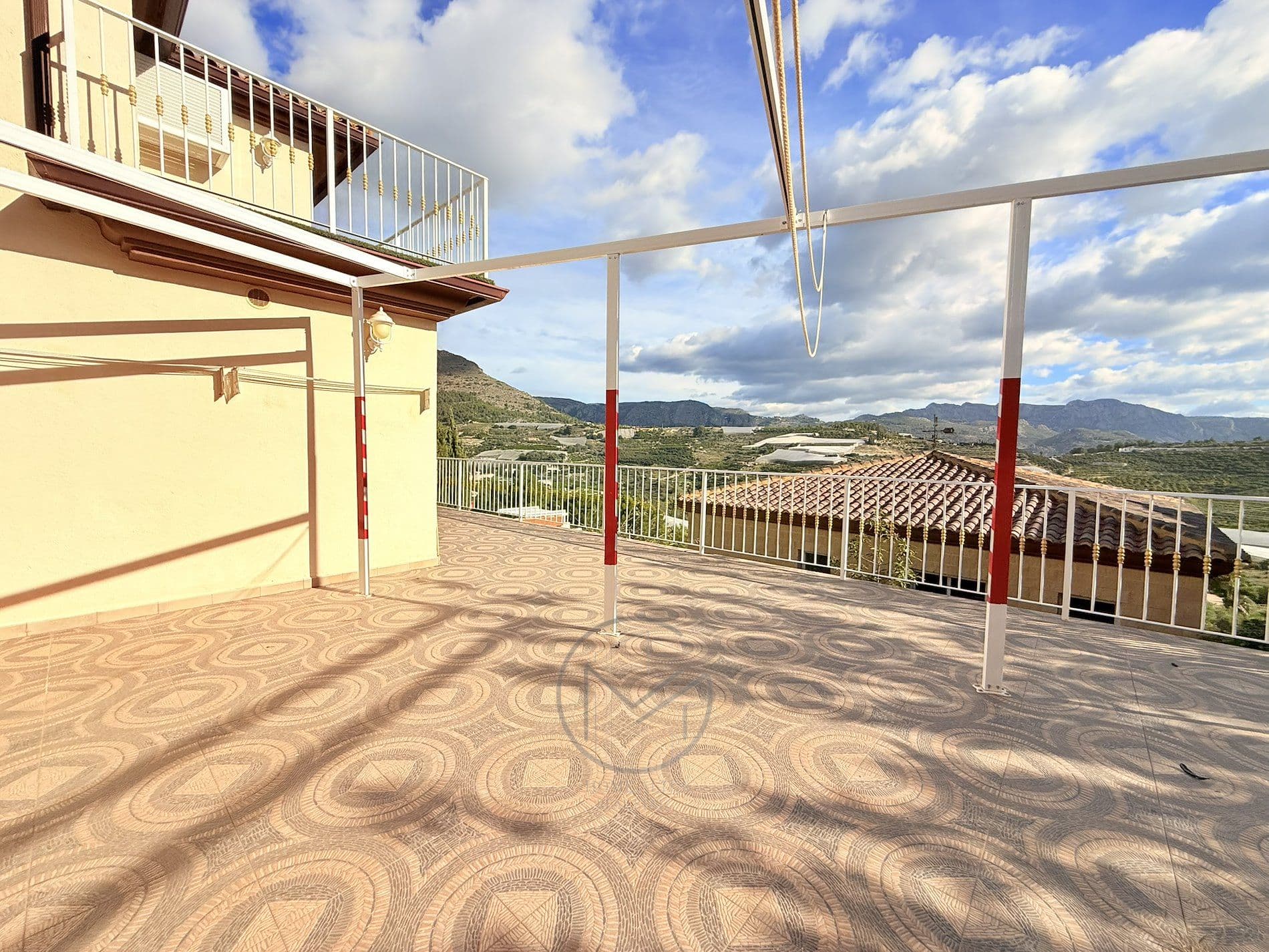Chalet - Calle Almedia, 26 - Callosa D´en Sarria - 29